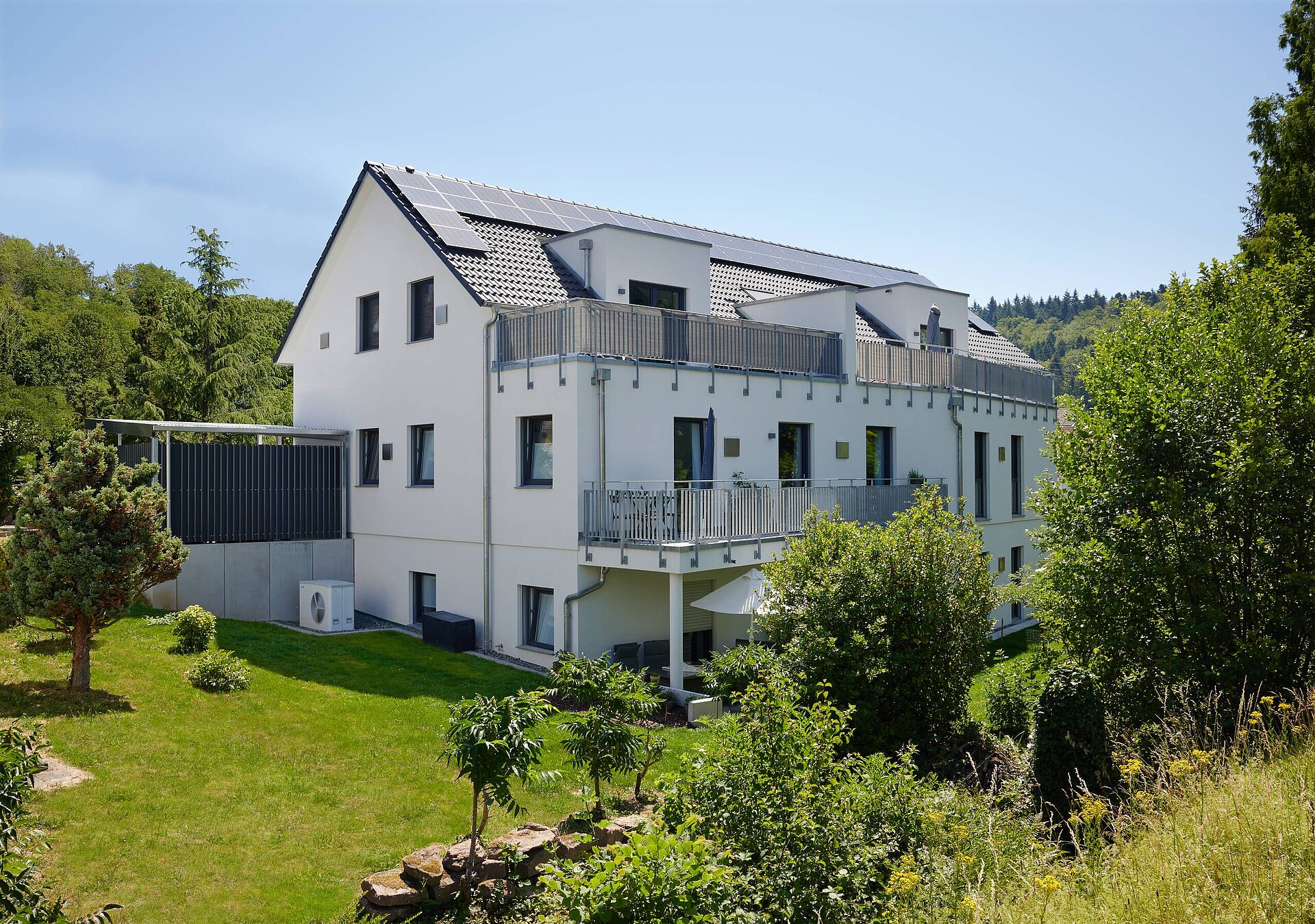 Mehrfamilienhaus
